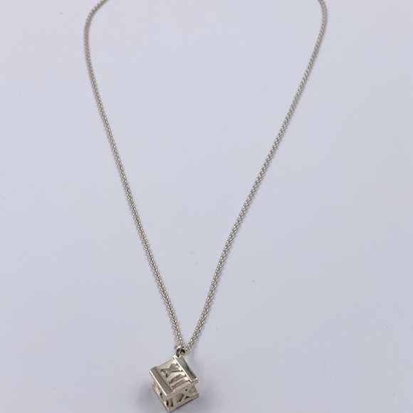 Authentic Tiffany & Co 925 Silver Atlas Cube Necklace - Picture 2 of 9